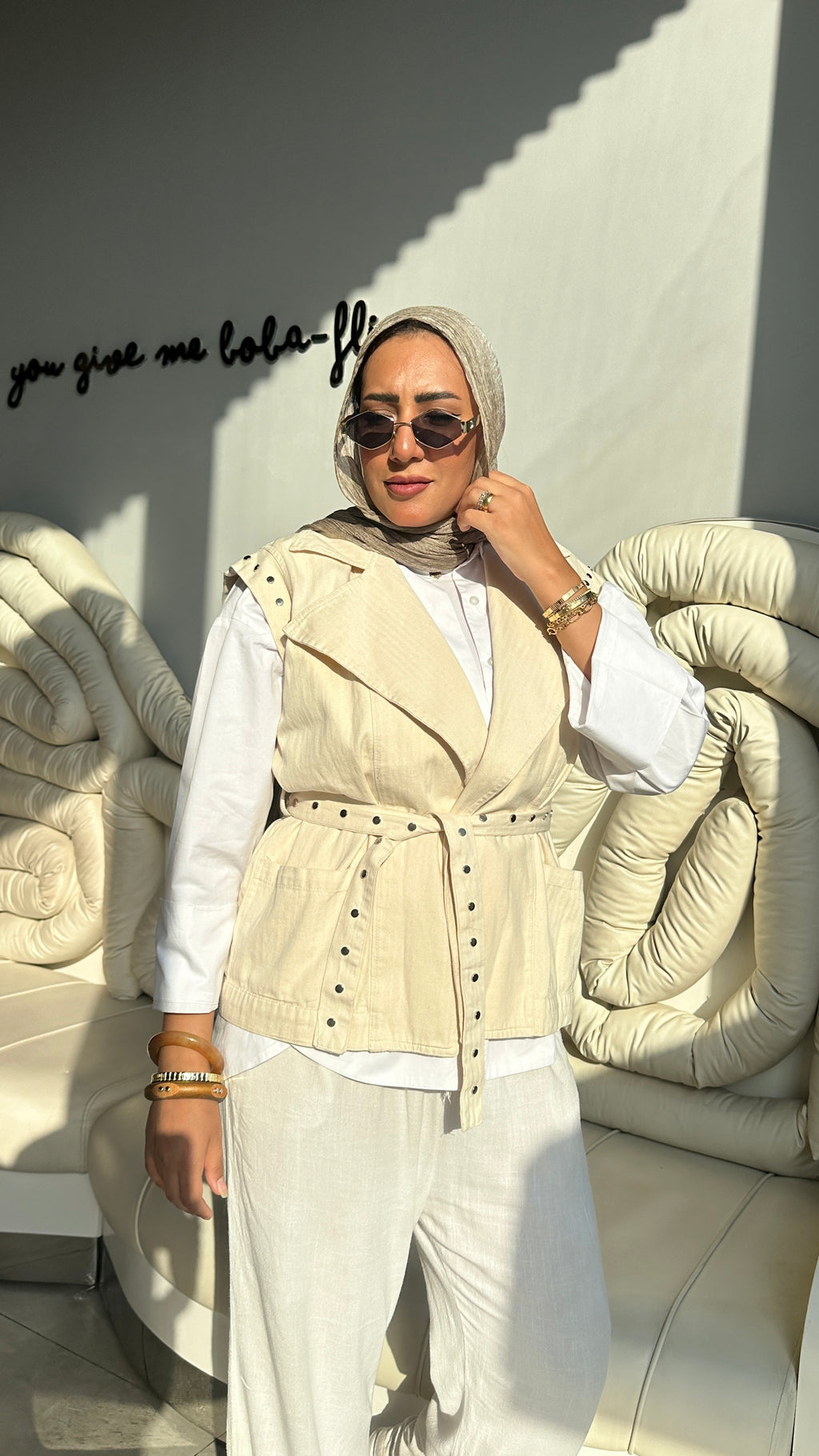 Studs vest